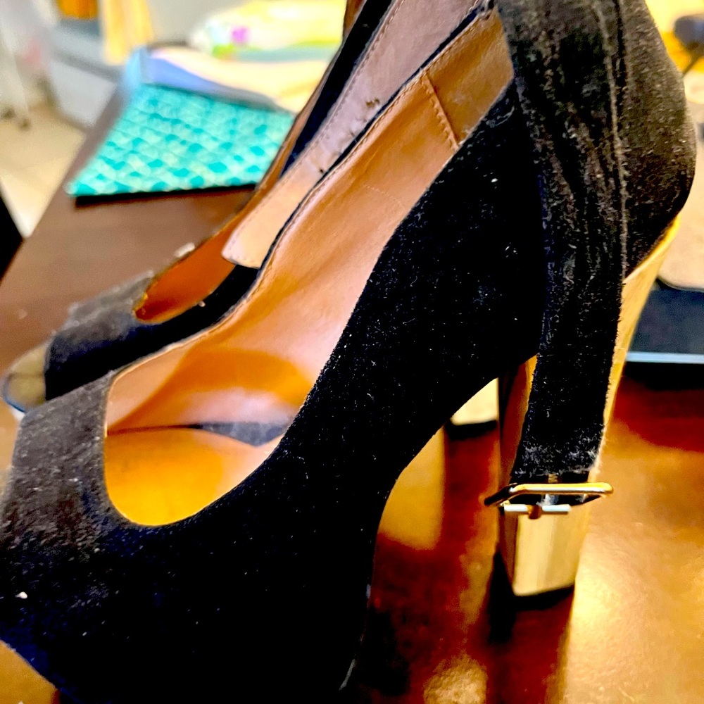 Two Tone Peep Toe Platform
